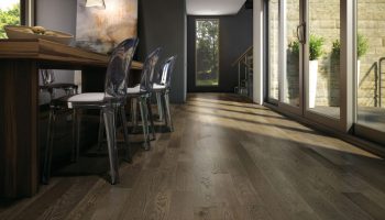 dining-room-red-aok-hardwood-flooring-brown-sincero-designer-authentik-lauzon
